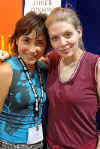 iyari-limon-amber-benson-comic-con-2004-02.jpg (31783 bytes)